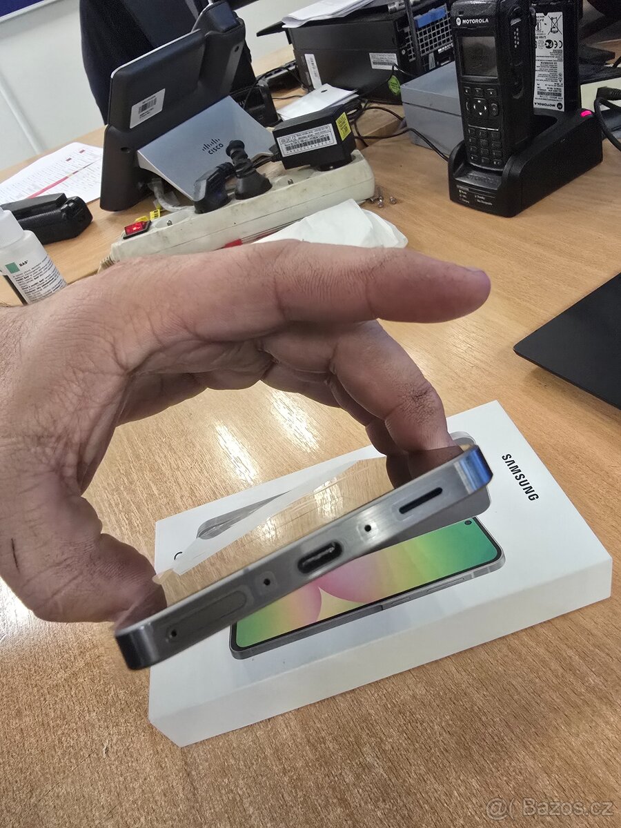 Samsung Galaxy A56 5G 256GB Černá barva - 7