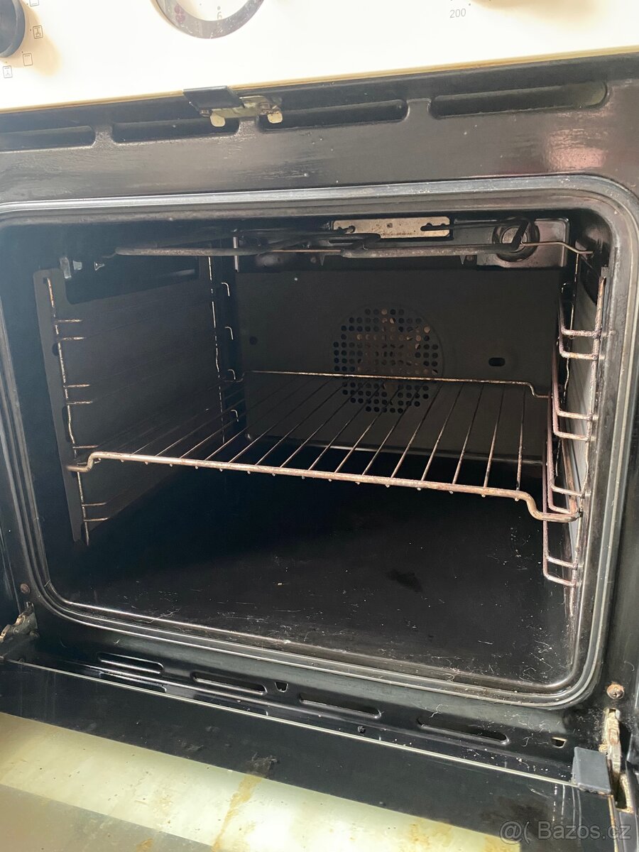 Horkovzdušná trouba Ikea Datid - 7