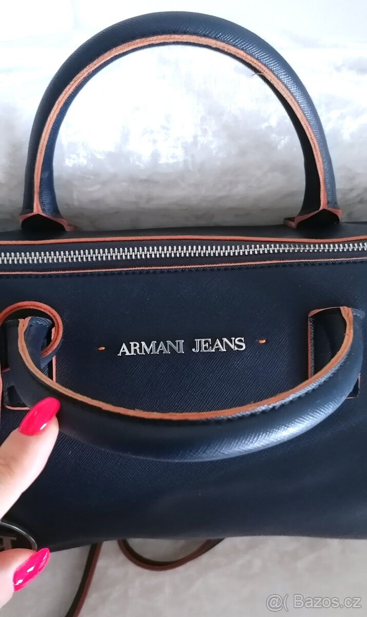 kabelka zn. Armani Jeans, jako nová - 7