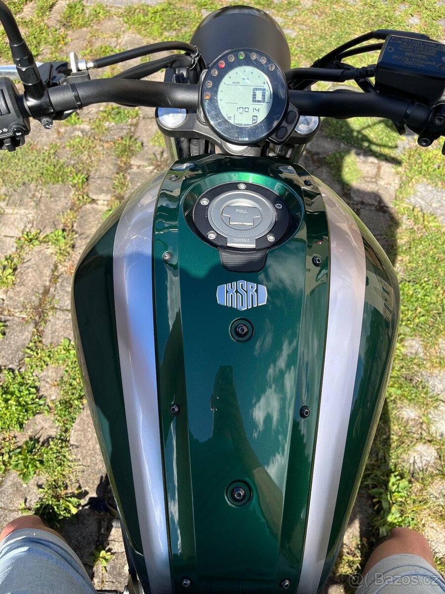 Yamaha xsr 700 - 7