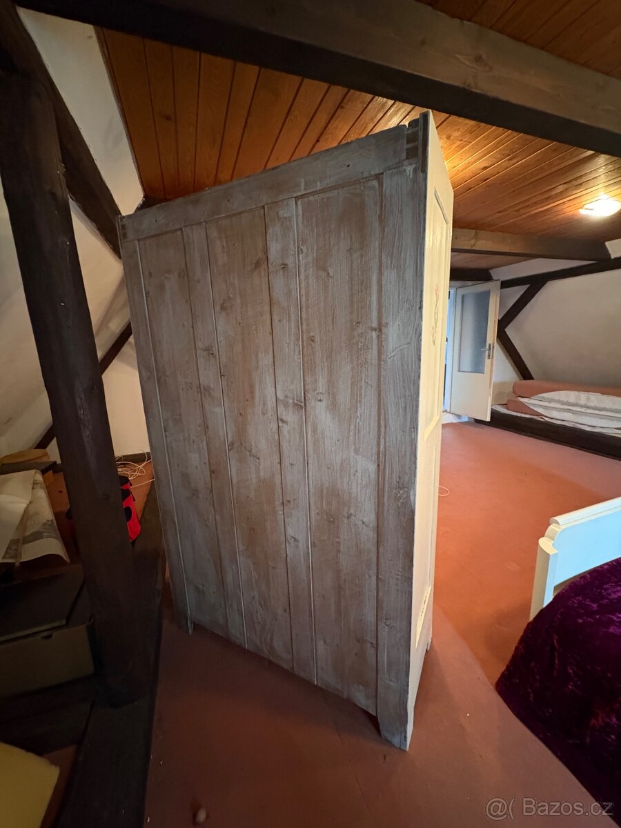 Retro vybavení ložnice - 7