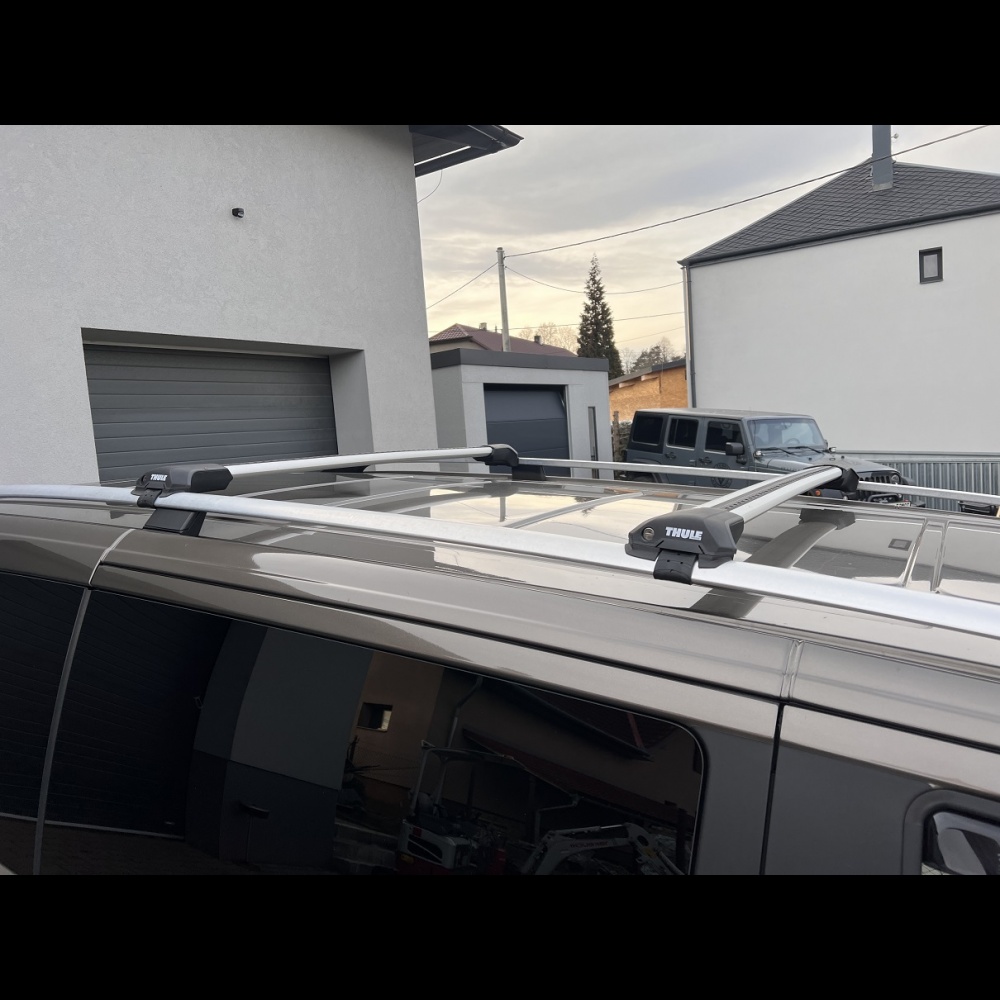 Mercedes-Benz Třída V 4matic, 56 XXX km, top stav - 7