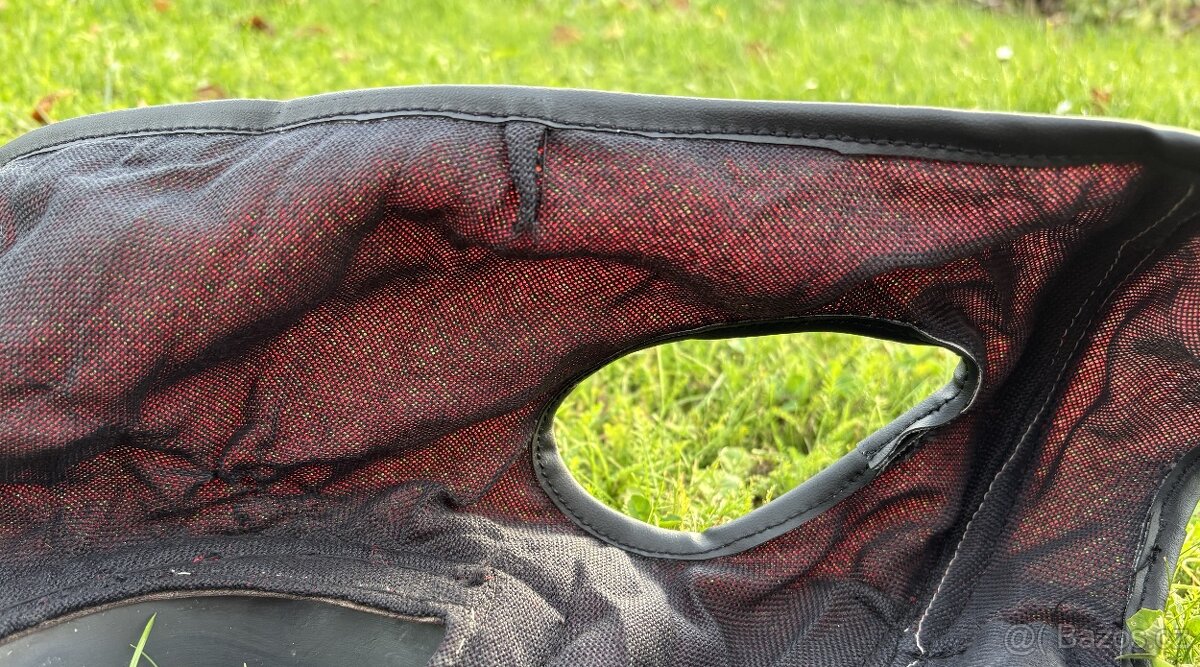 Maska Blinkers na hlavu s klapkami na oči - 7