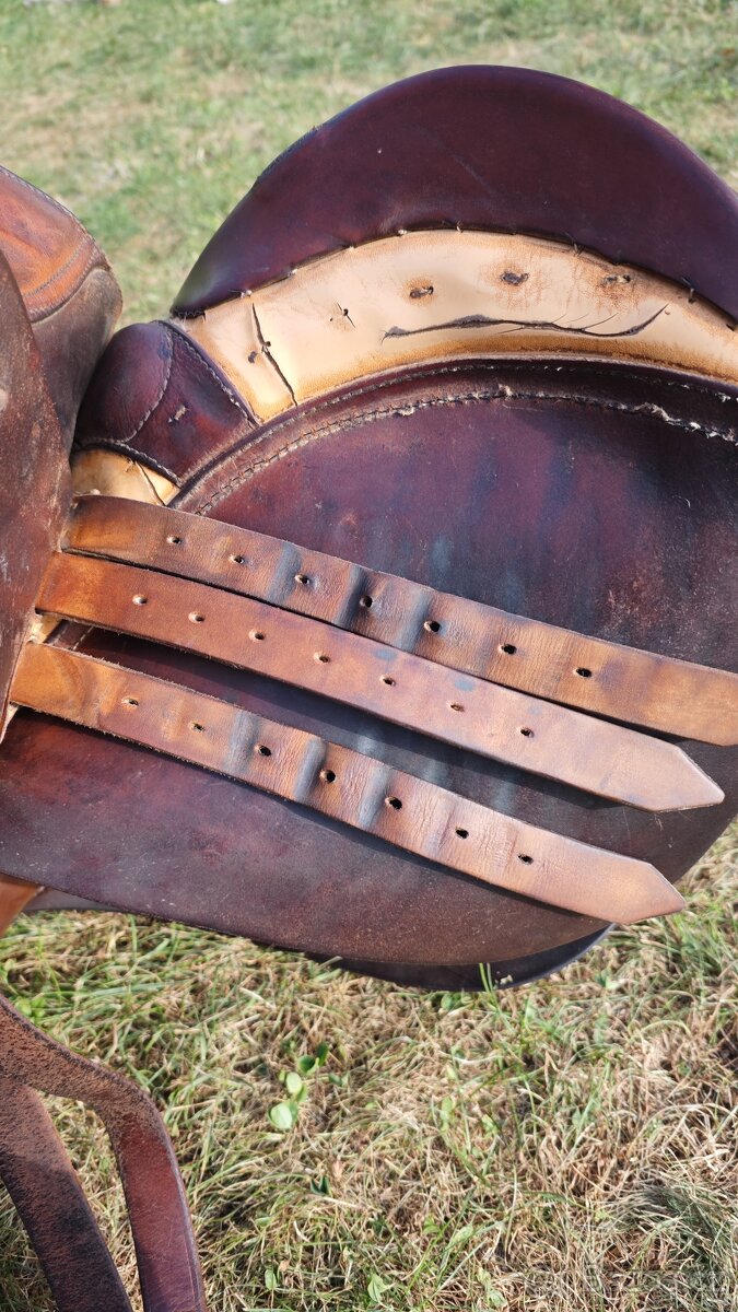 Prodám kožené jezdecké sedlo Passier posedlí 18" - 7