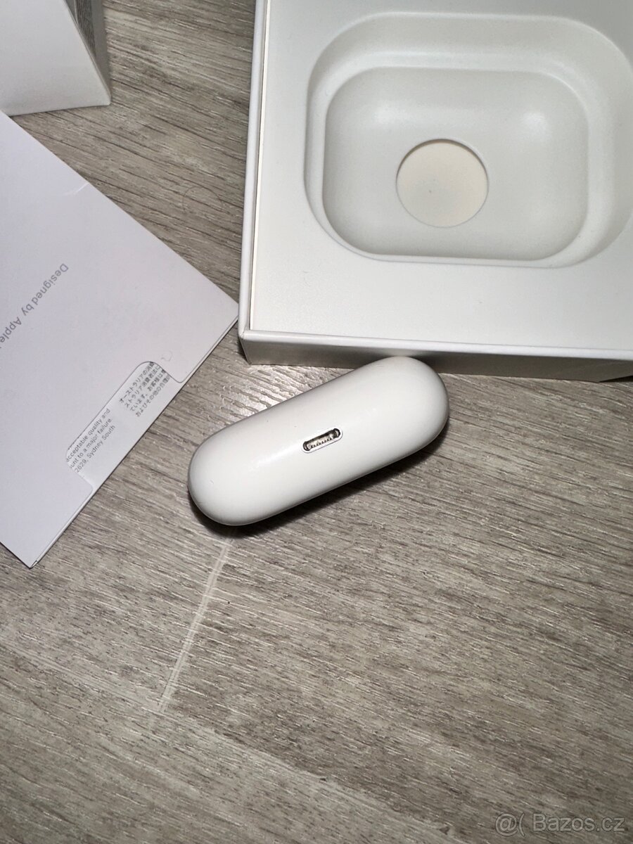 Apple AirPods Pro (1. generace) - 7