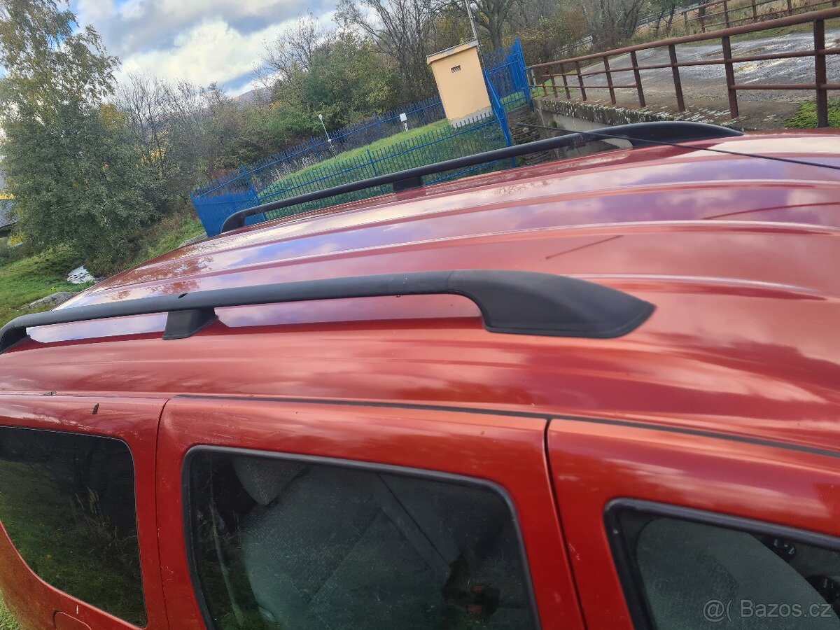 Dacia Logan MCV 1.6 LPG,výbava Laureate,bez rezu,jede krásně - 7