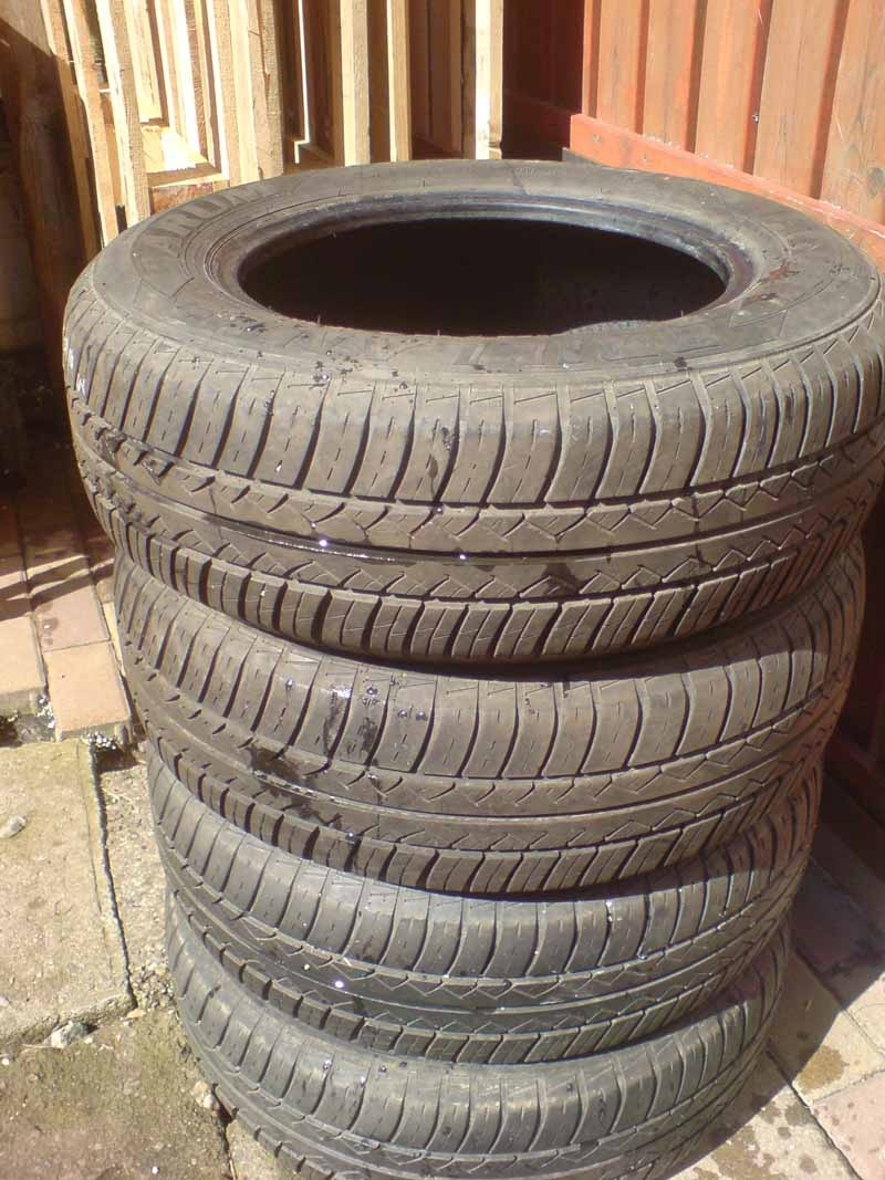 Letní pneu, 185/70/14, Barum Brillantis, 4x - 7