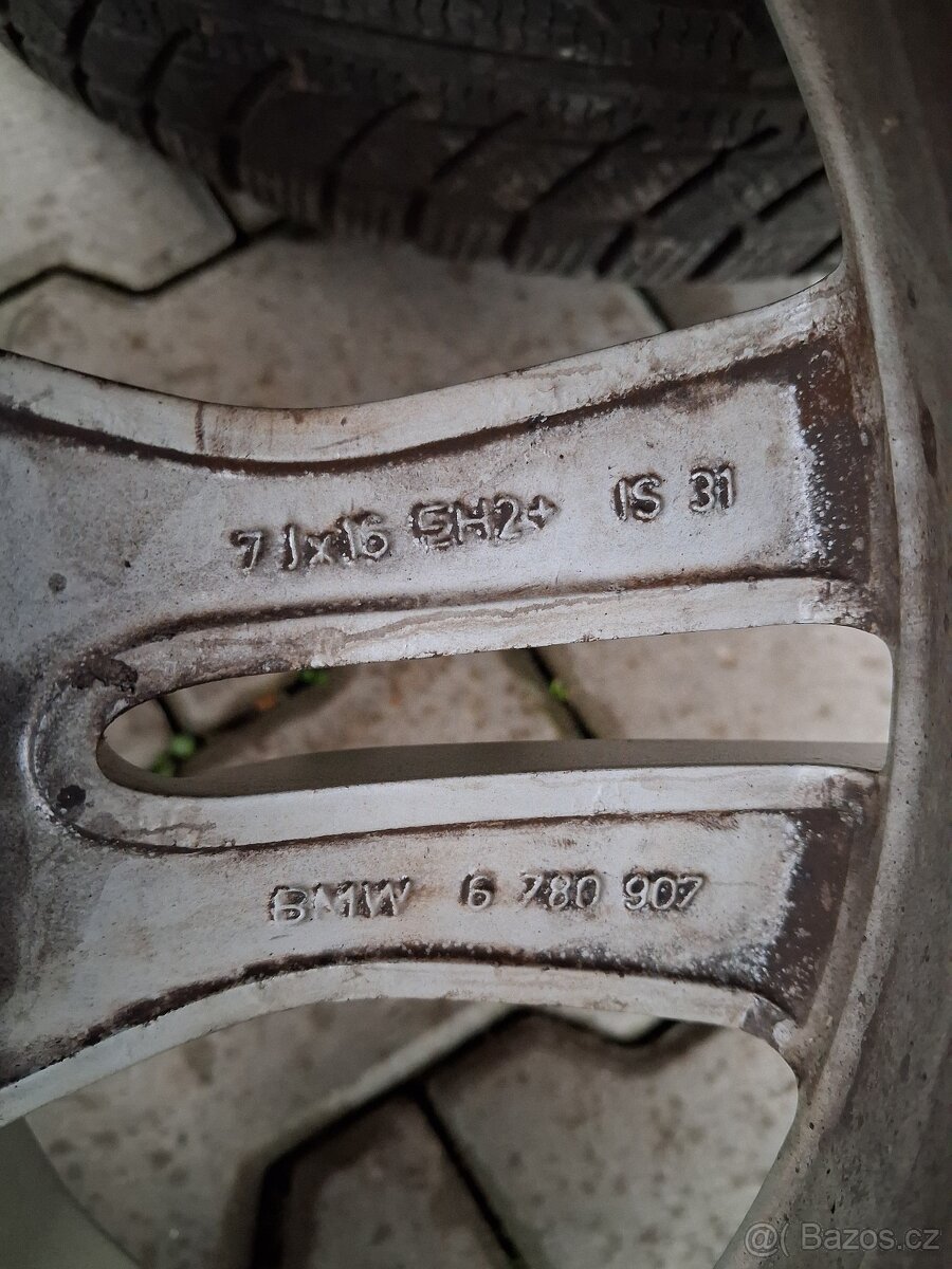 BMW kola R16 5x120 + zimní pneu - 7