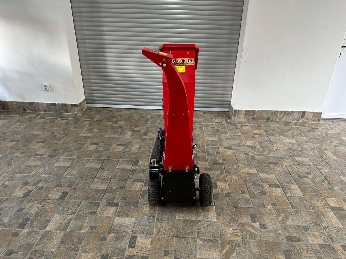 Benzínový štěpkovač a drtič větví ATHOS 1005 (vč.DPH) - 7