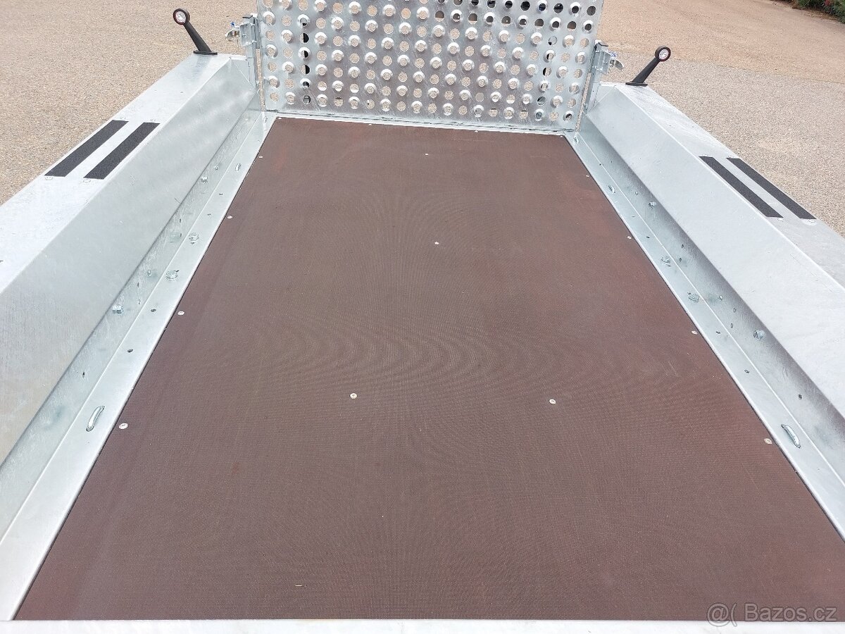 přepravník stavební mechanizace - 7