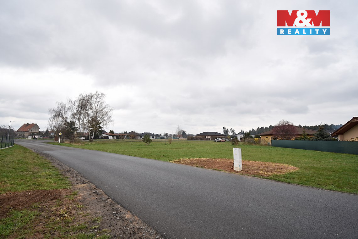 Prodej komerčního pozemku, 3208 m², Tišice - 7