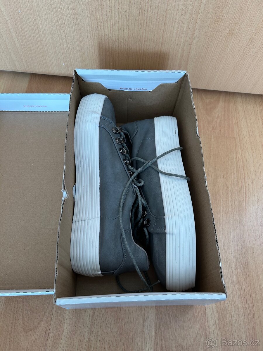 Šedé tenisky Humanic 38 - 7