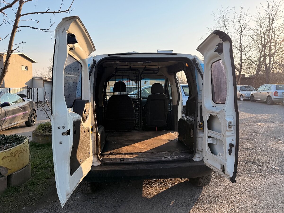 Pronájm Citroën Nemo - 7