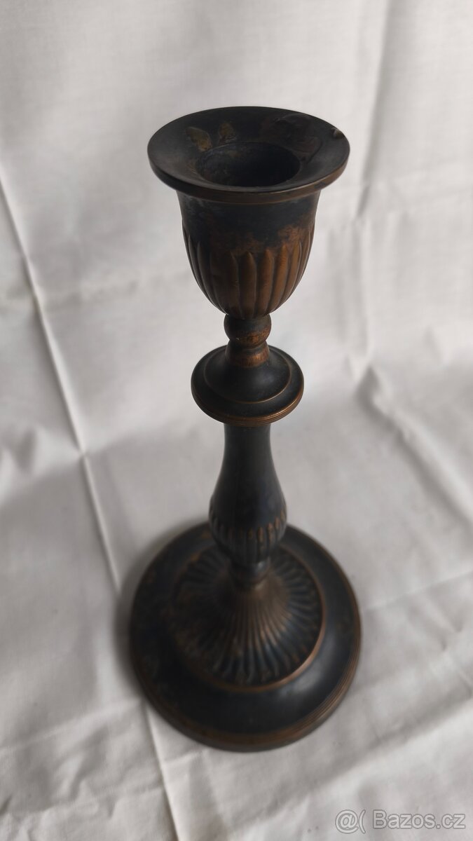 dva starožitné svícny - 7