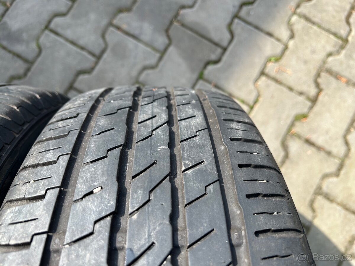 VW Golf 16” - 7