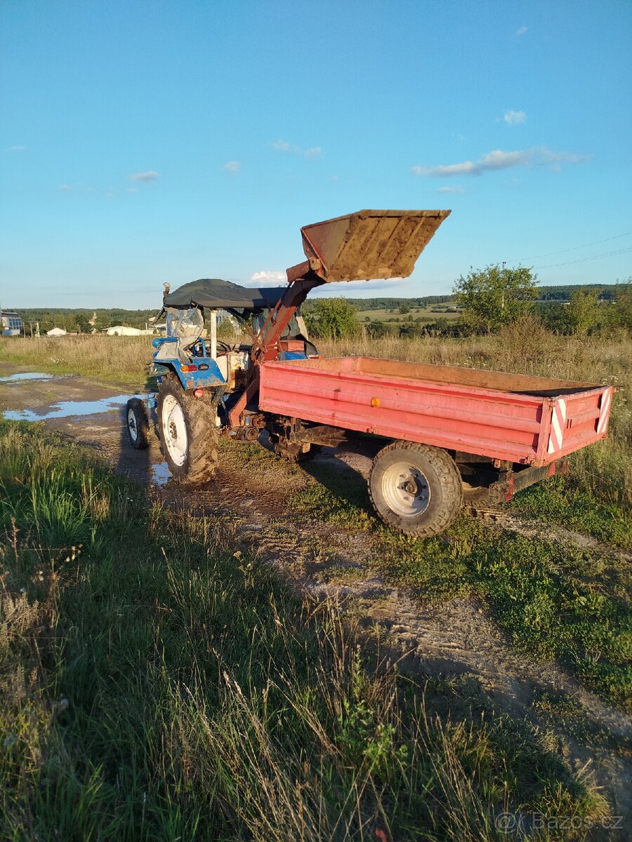 Traktor Ford 2000 39 HP - 7