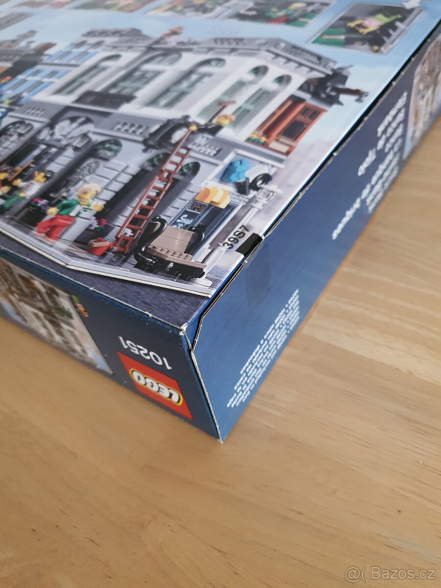 Lego 10251 Brick bank - 7