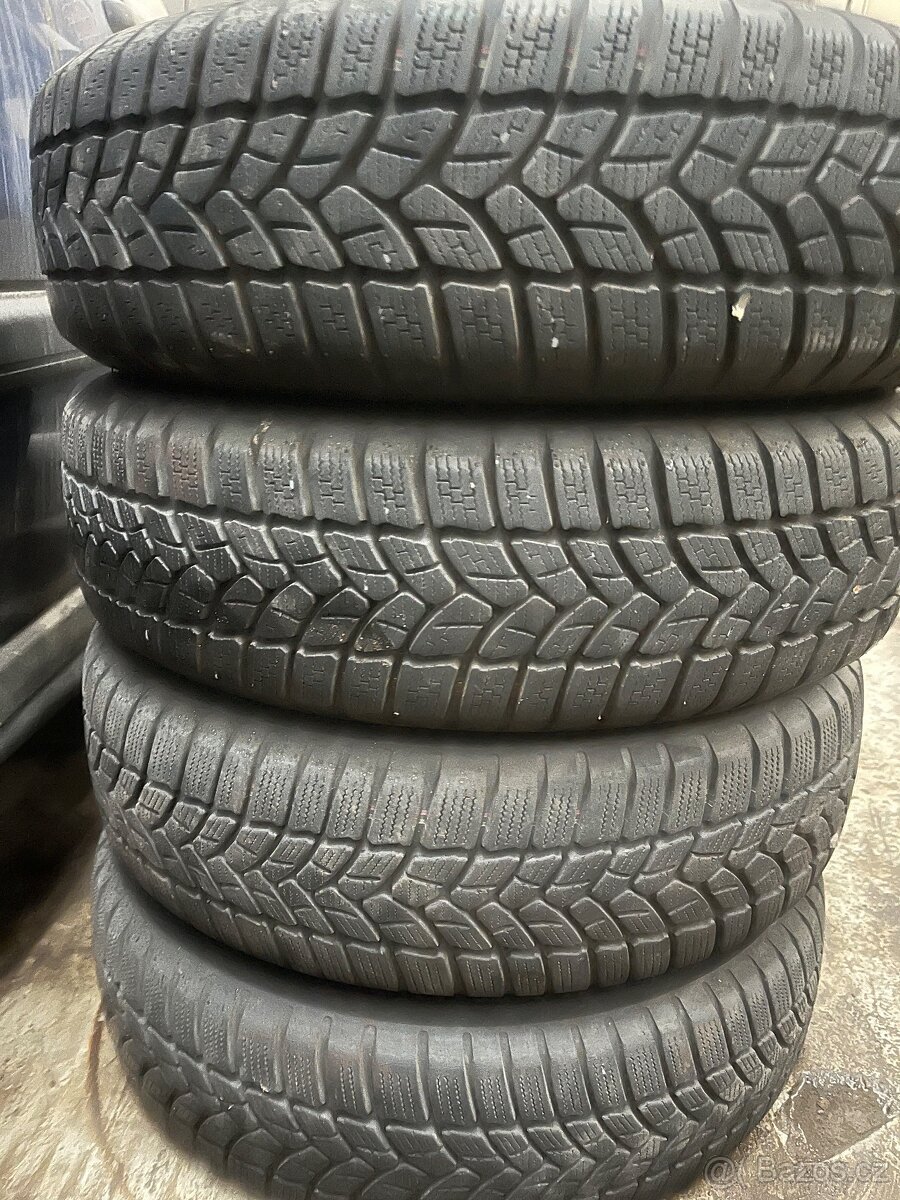 Yaris zimní pneu - 7