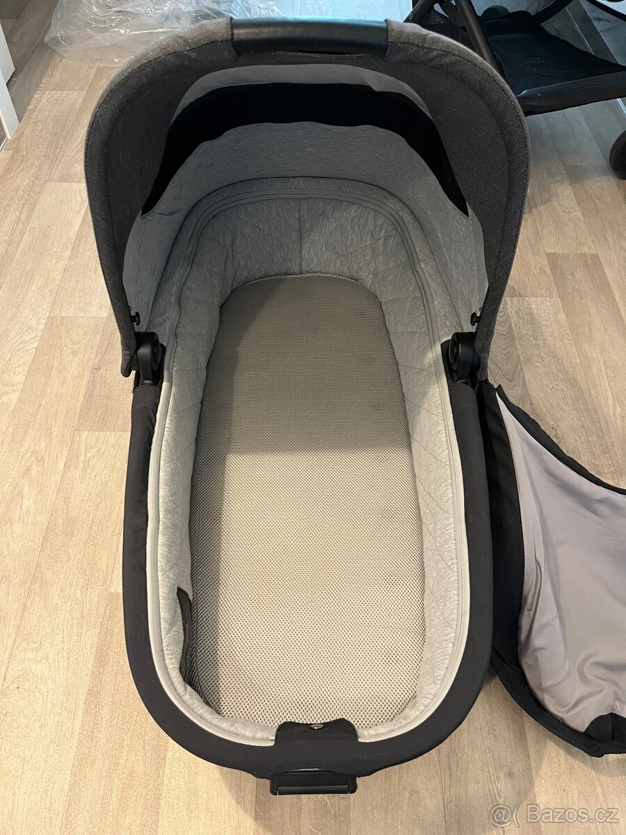 Easywalker Harvey 2, 2v1 - 7