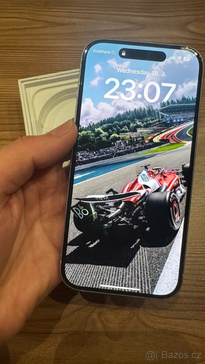 iPhone 15 128gb modrý - 7