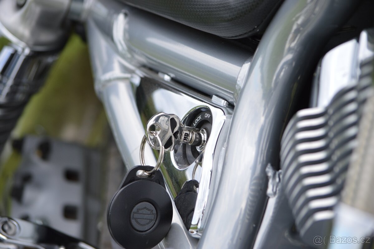 Harley-Davidson VRSCA V-Rod - 7
