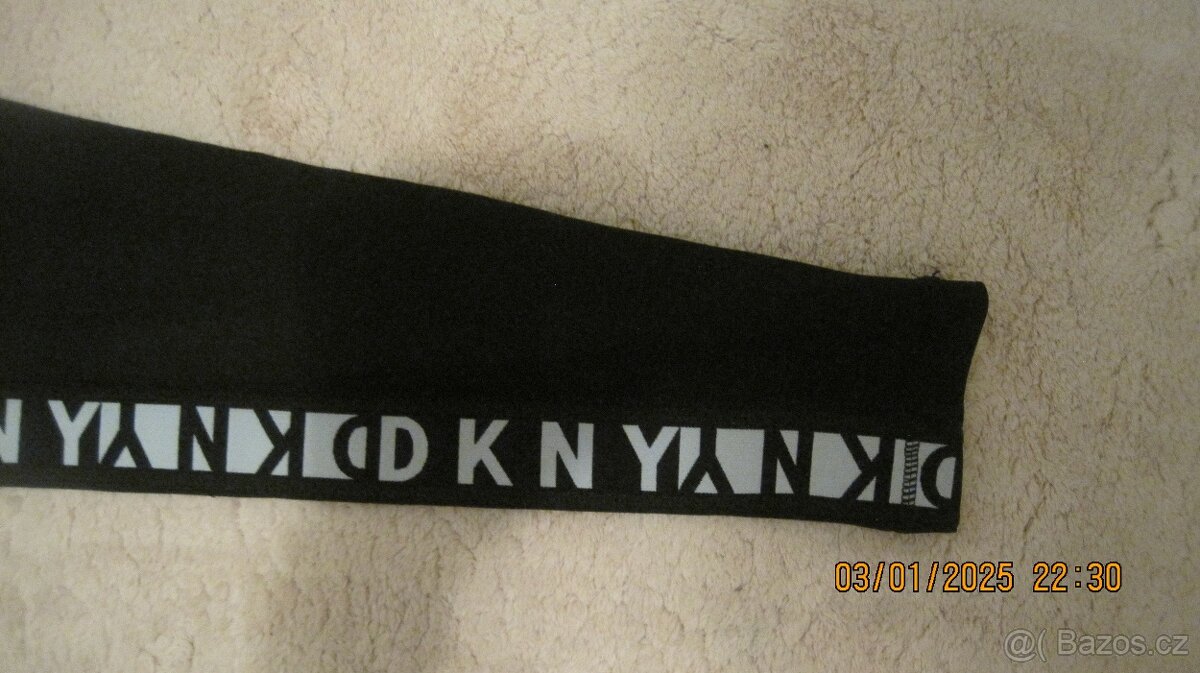 Dlouhé legíny NIKE a DKNY - 7