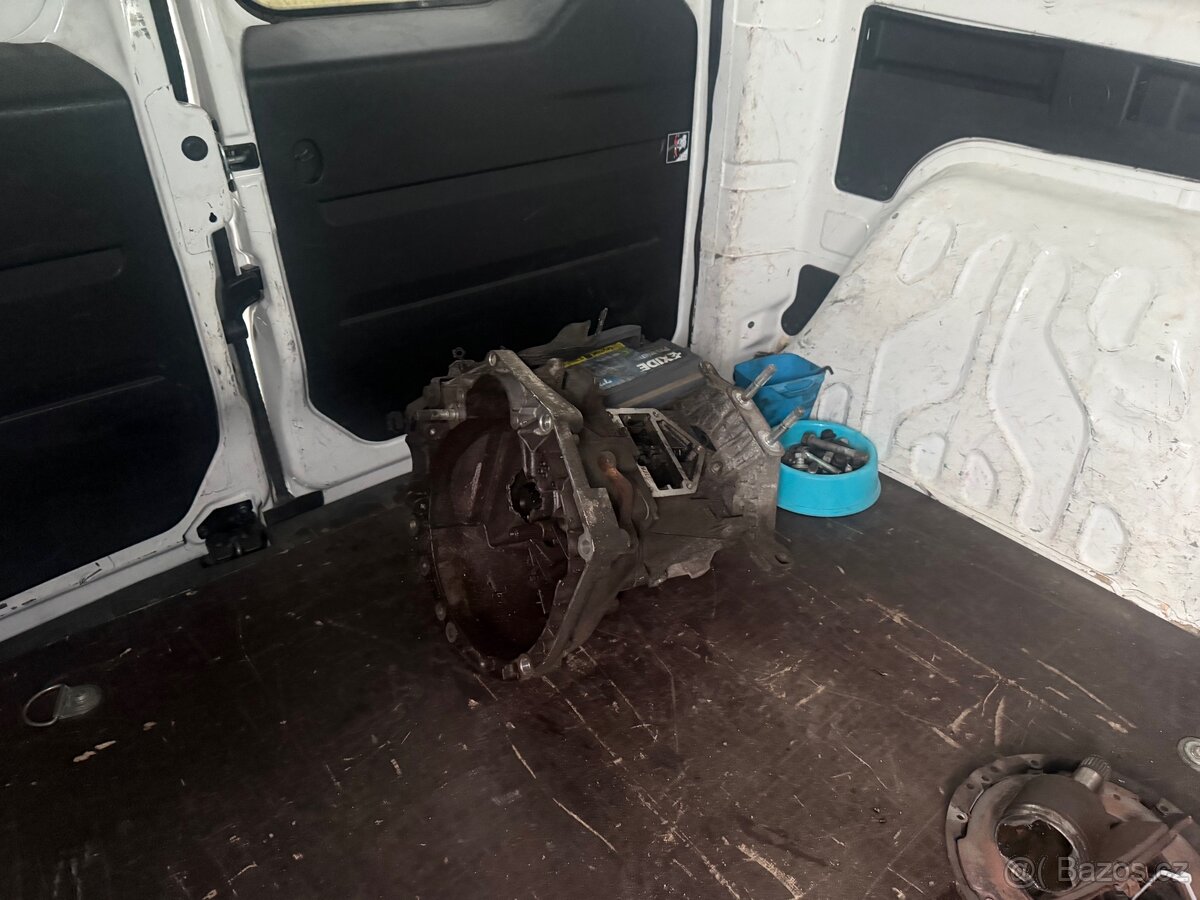 PRODÁM FIAT DOBLO 2018 1.4 70 kW LPG - 7