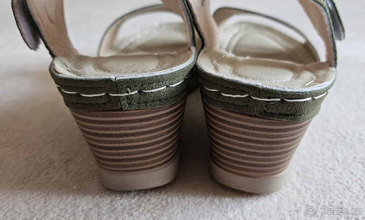 Nové dámské sandálky, sandály, sandále na klínku, 40, khaki - 7