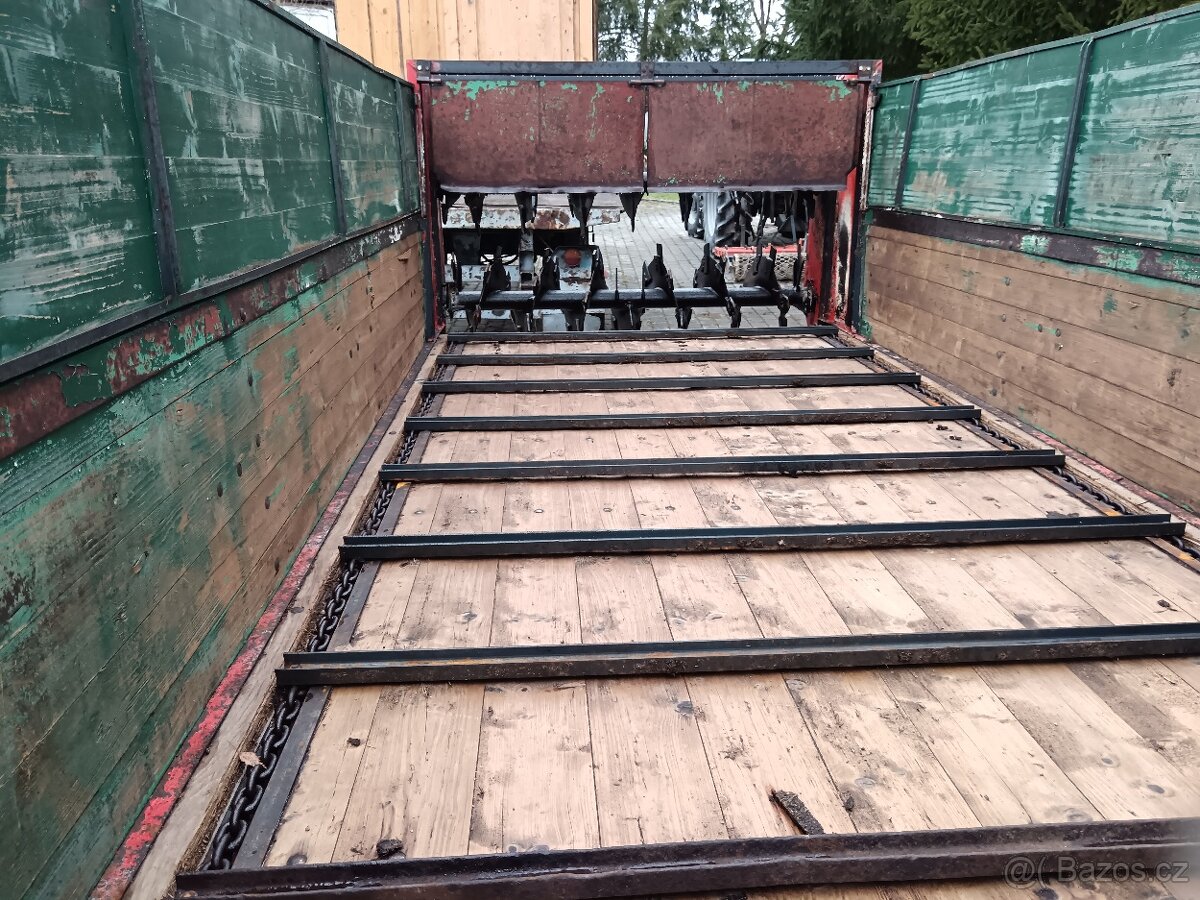 Rozmetadlo hnoje 6,5t - 7