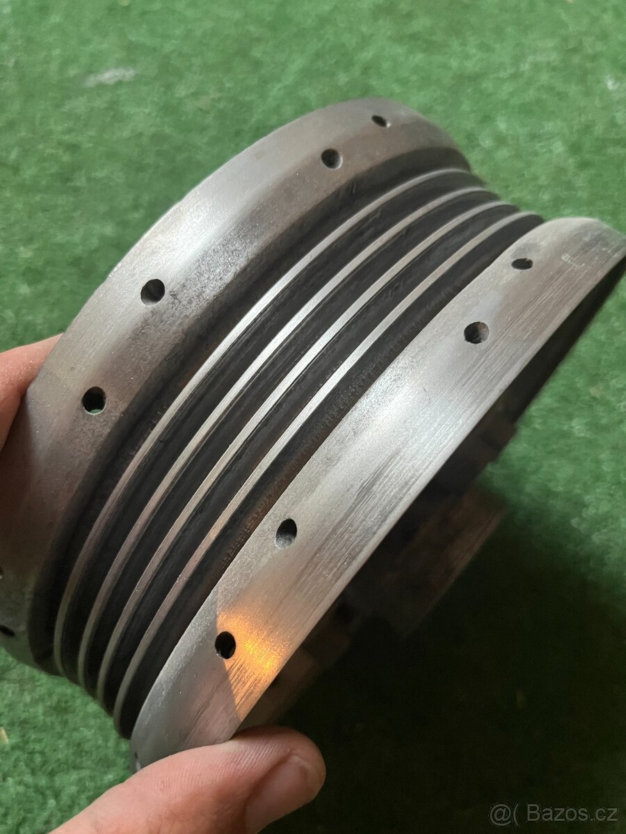 Zadní kolo / buben na tříkolový velorex - 7