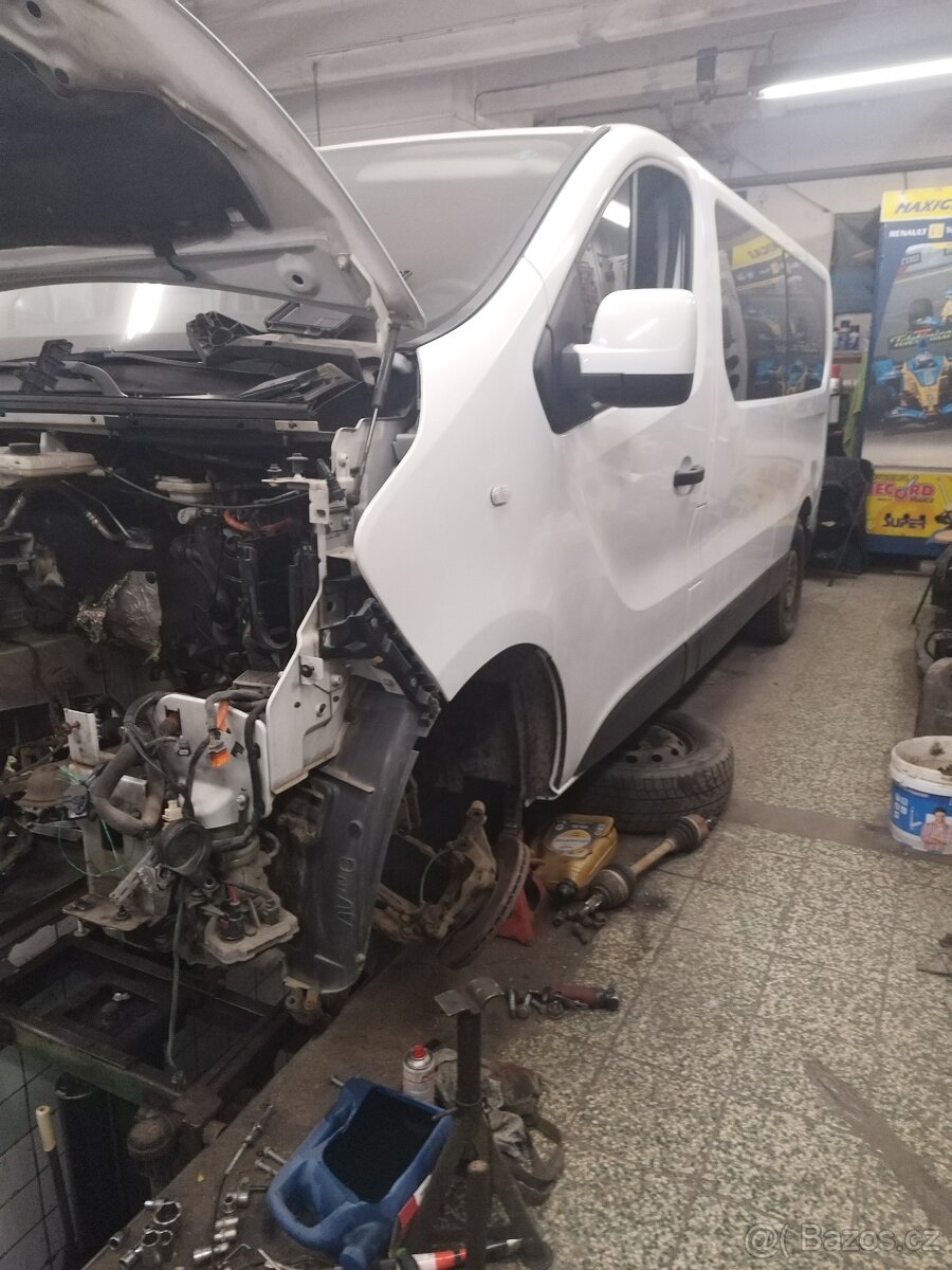 Renautl trafic 1.6 - 7