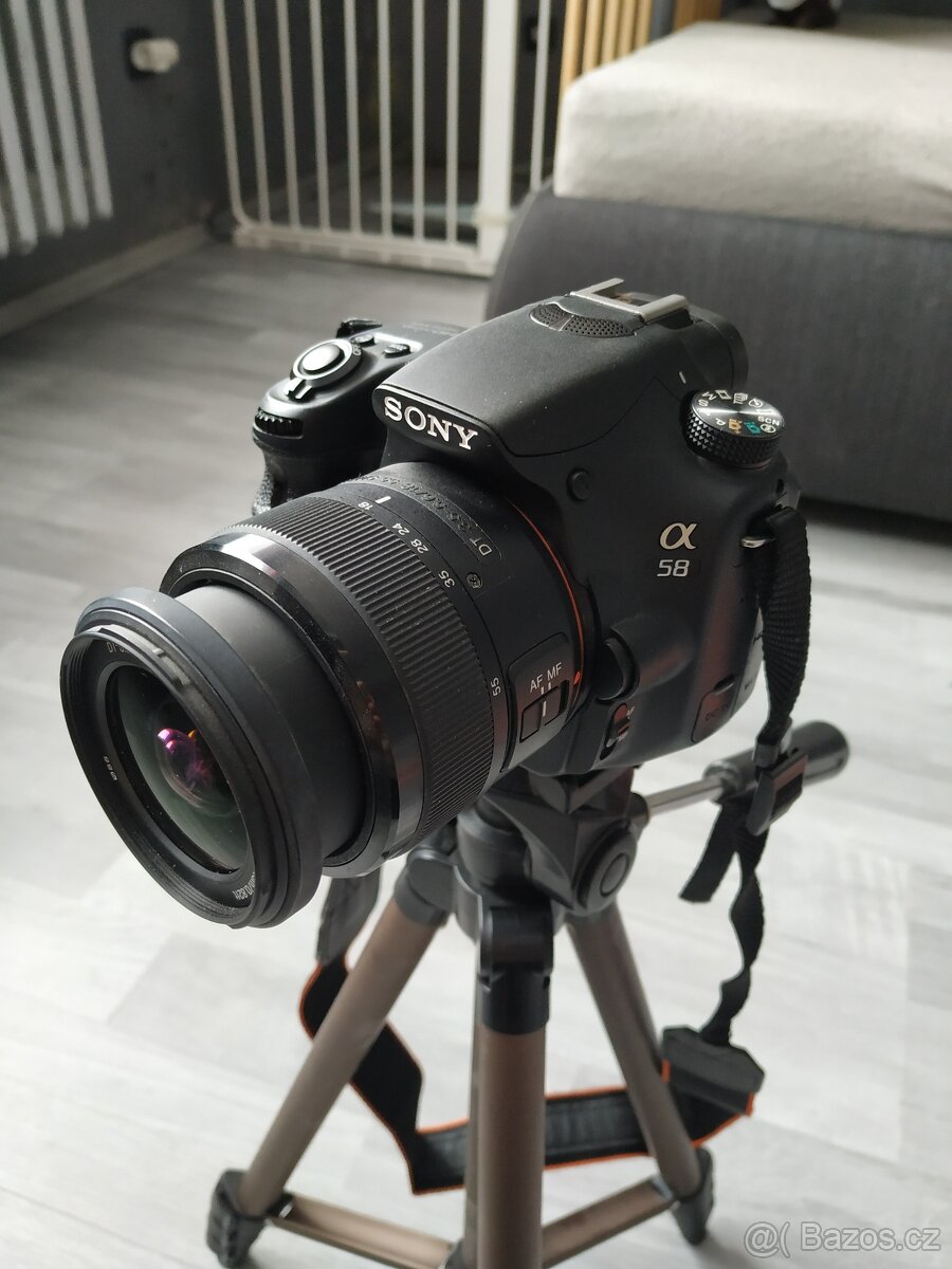 SONY Alpha SLT-A58 + stativ Hama - 7