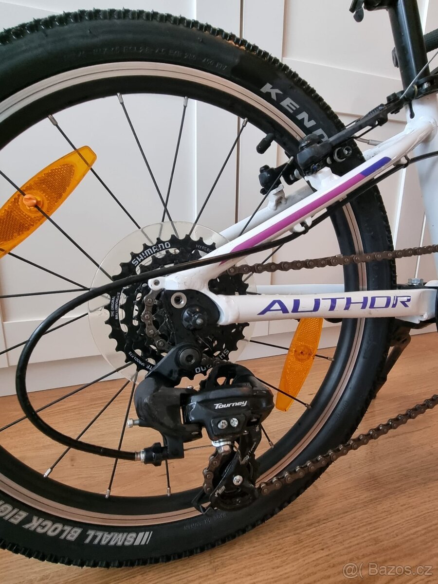 Dívčí kolo ATHOR RECORD 20 - 7