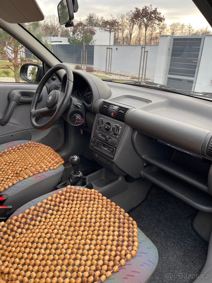 Prodám auto Opel Corsa 1.2i - 7