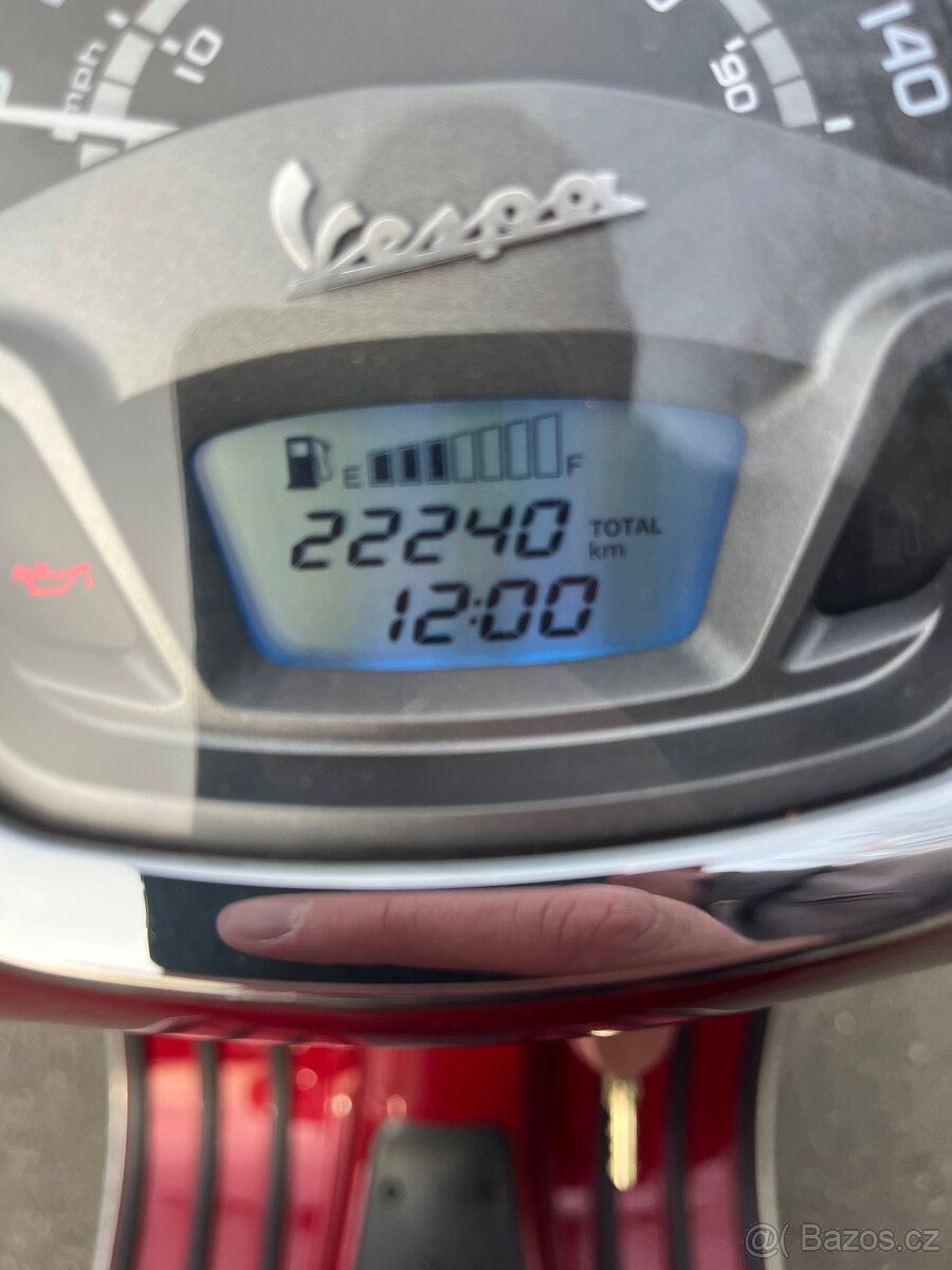Vespa GTS 125 - 7