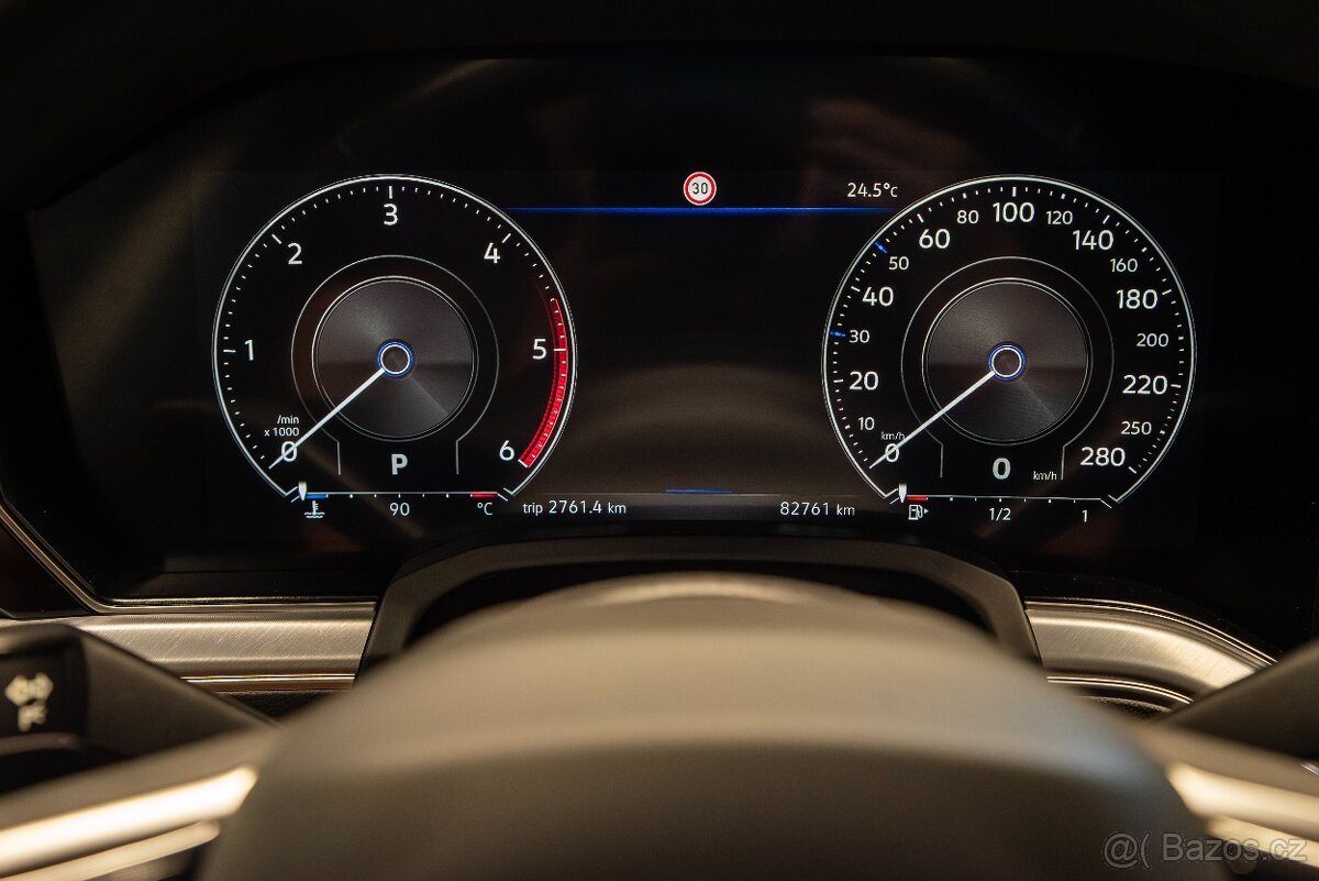 Volkswagen Touareg, 3.0 TDI 210 kW Elegance vzduch - 7