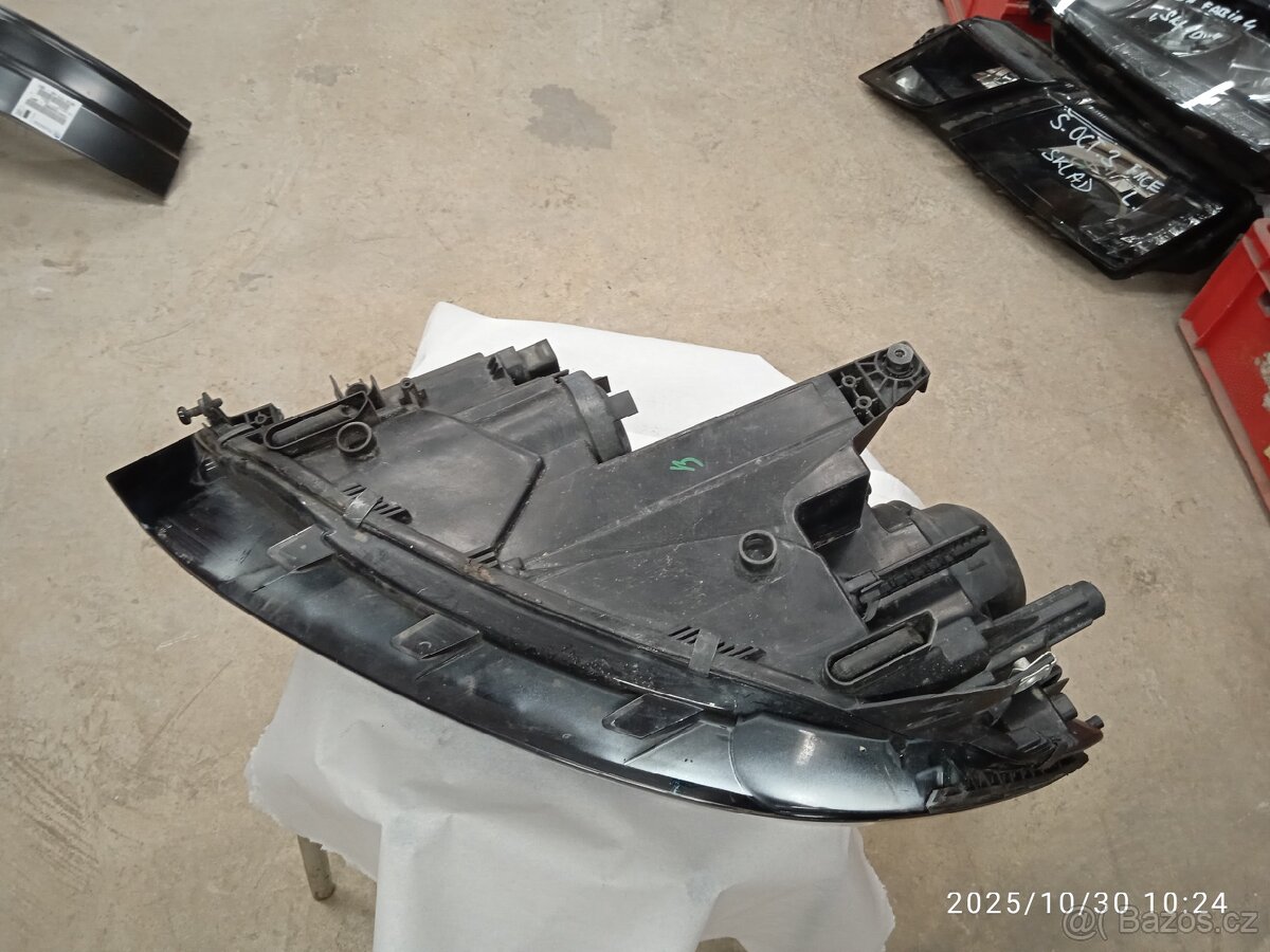 Světlo VW Touran - 7