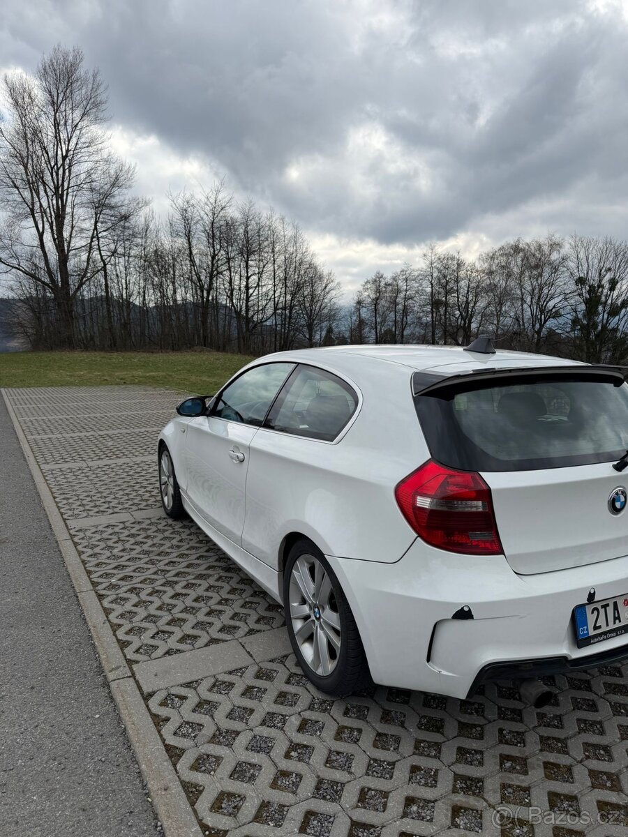 BMW 118D I 2007 I - 7