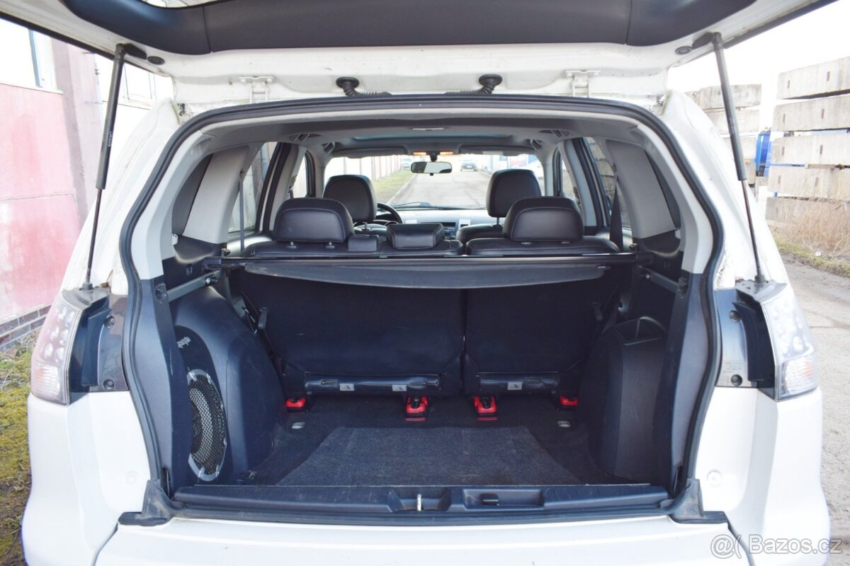 Mitsubishi Outlander 2.0Di-D 4X4/ČR PŮVOD/VÝBAVA/ - 7
