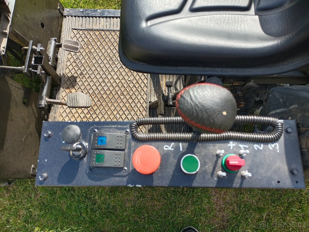 Malotraktor, sklápěč, 4 rychlostní... - 7