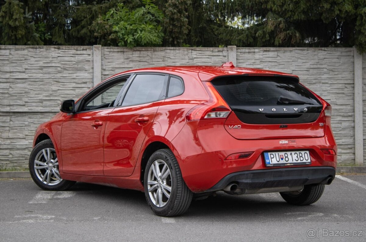 Volvo V40 T2, 1.6l - benzín, manuál - 7