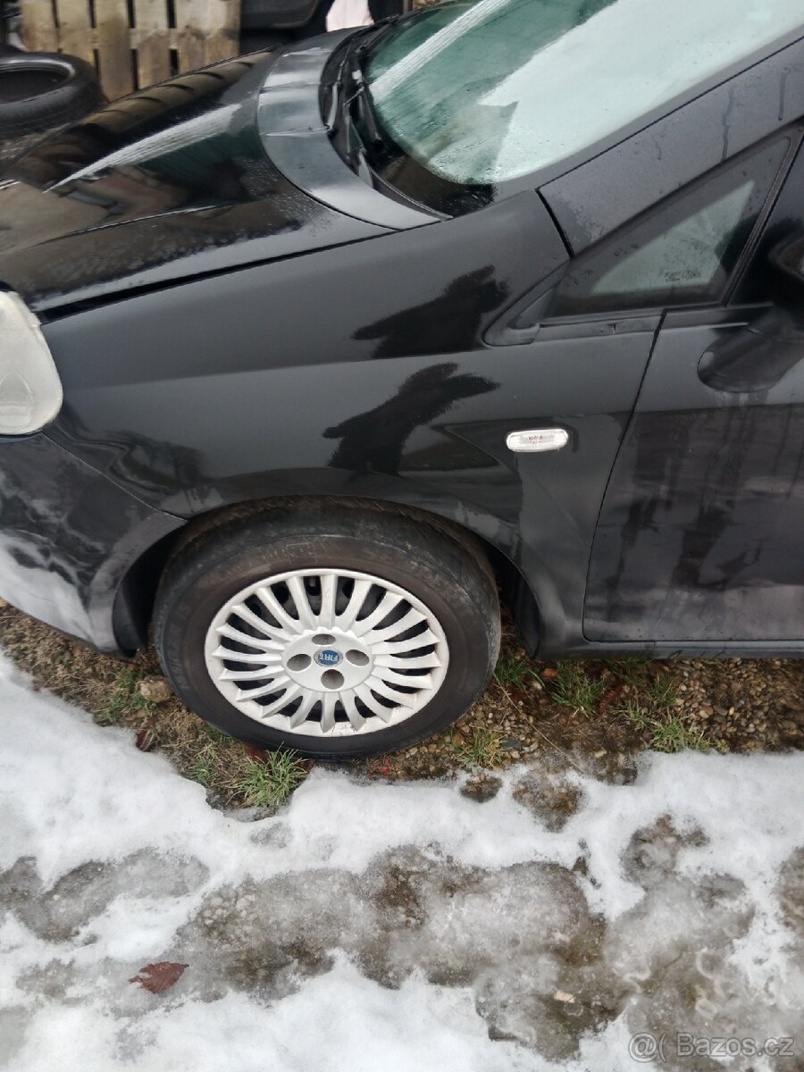 Fiat Grande Punto - 7