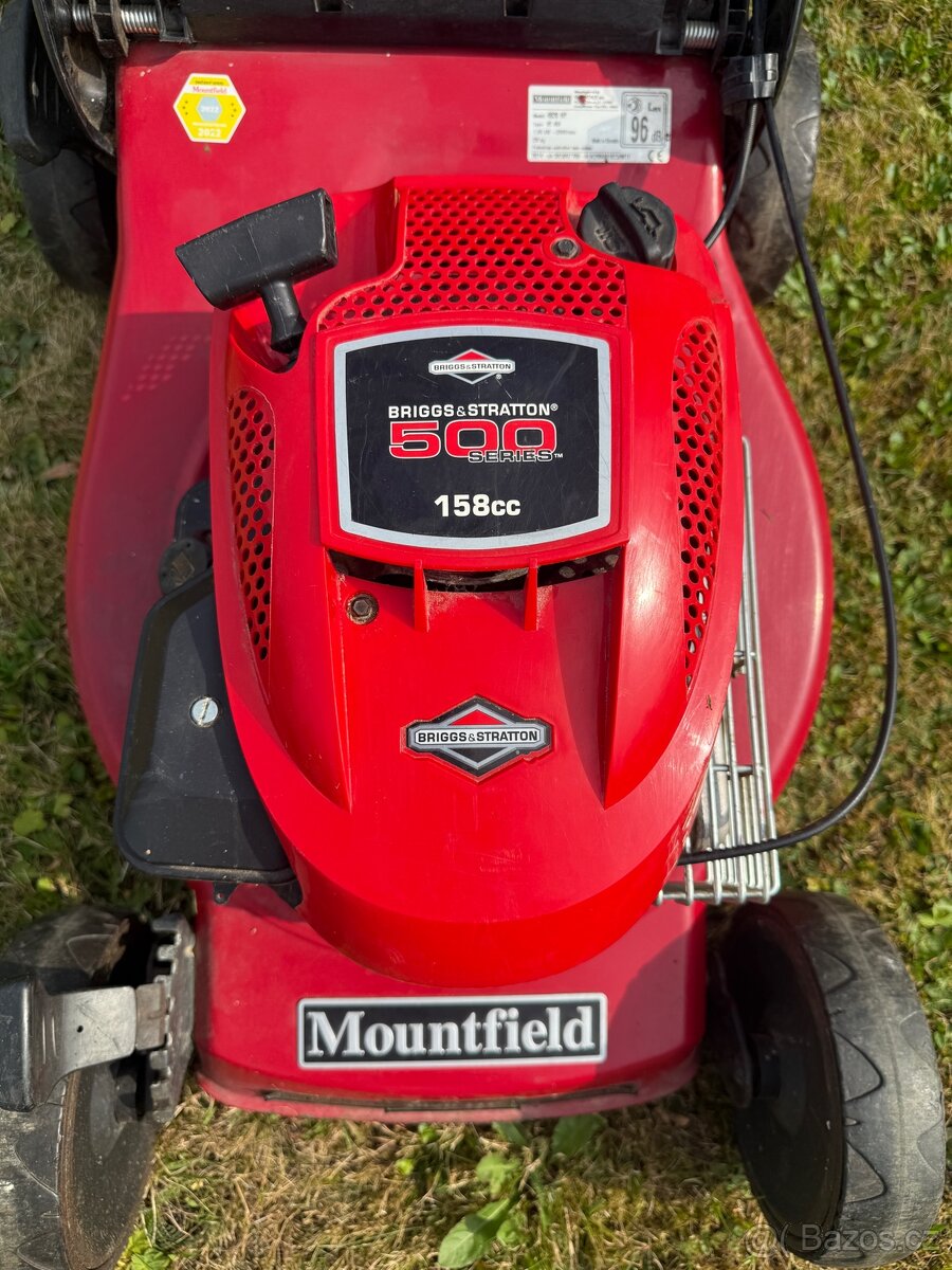 Benzínová sekačka Briggs & Stratton - 7