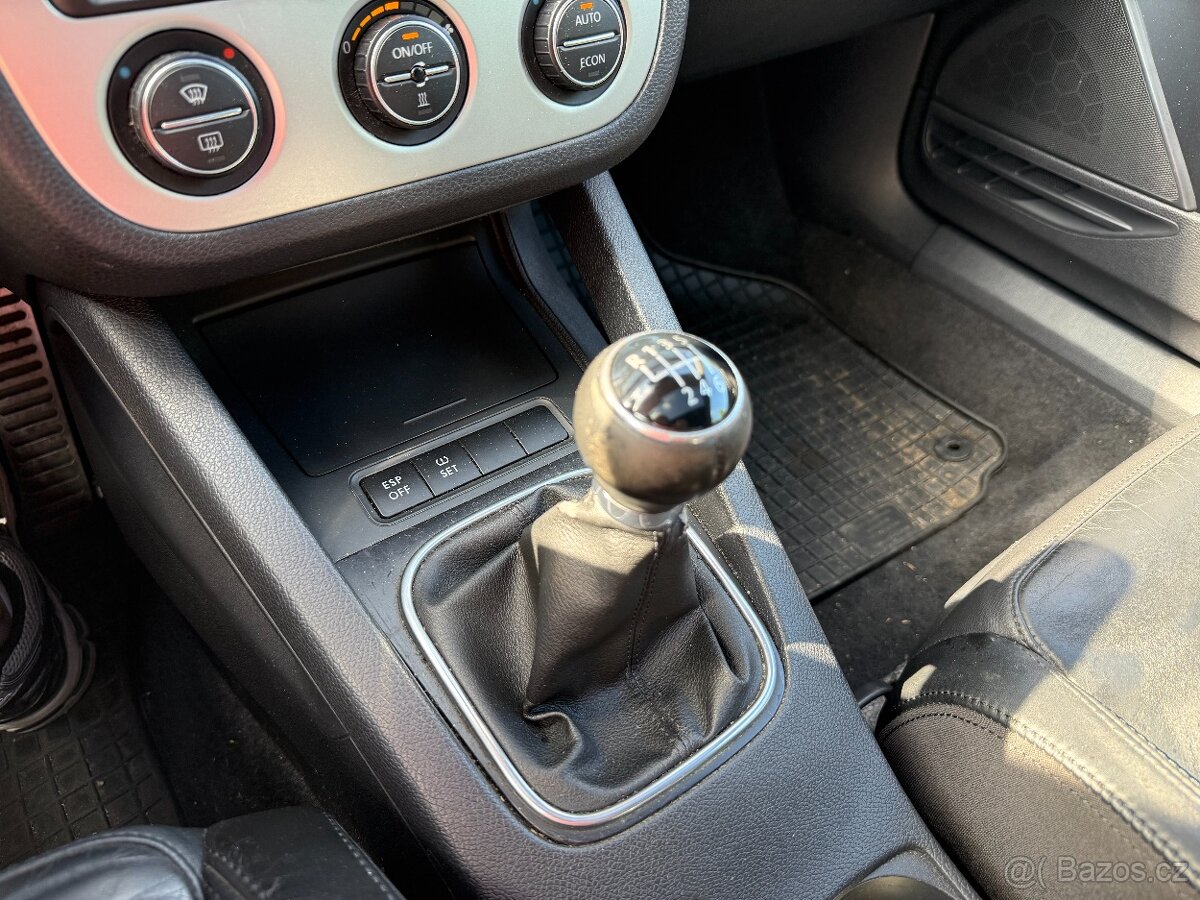 Volkswagen Eos, 2.0 TFSI , na opravu, 2007 - 7