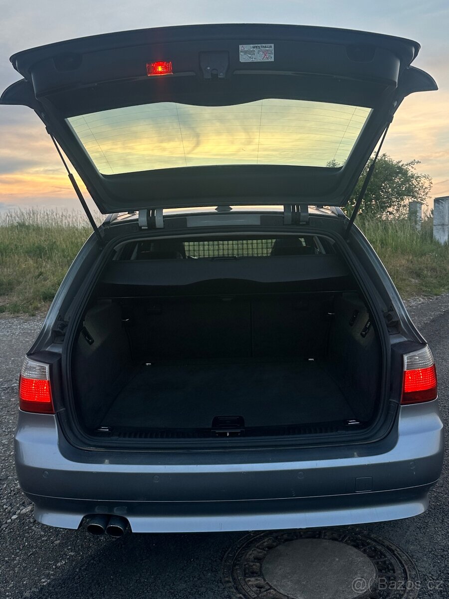 BMW E61 525i - 7