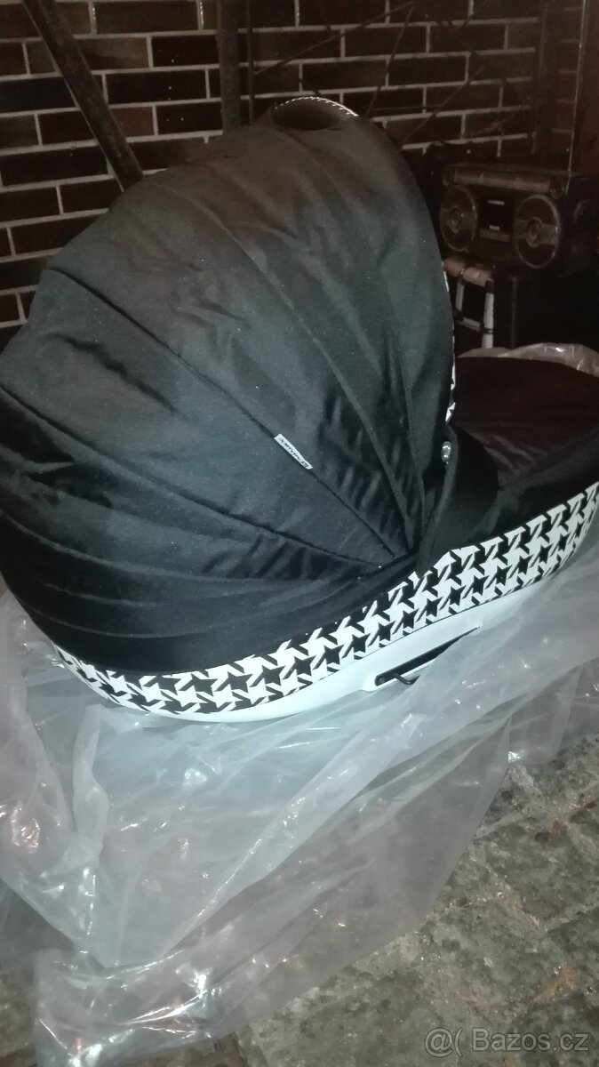 Adamex Galaktic kočárek - 7