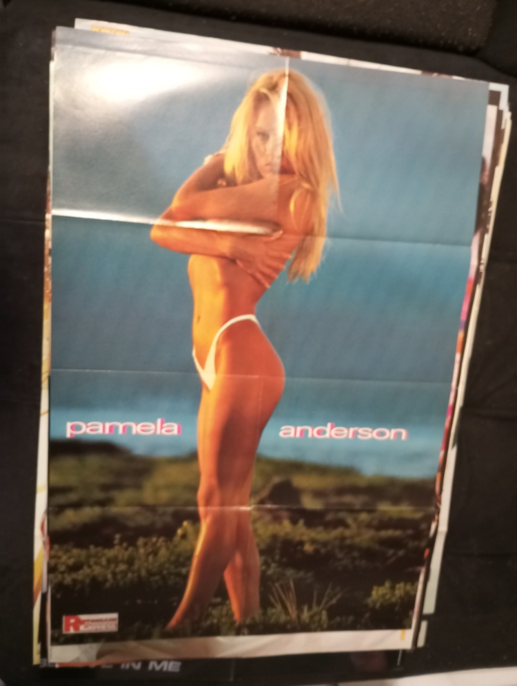 PLAGATY DVOJSTRANY & STVORSTRANY & OSEMSTRANY VELKE MNOZSTVO - 7