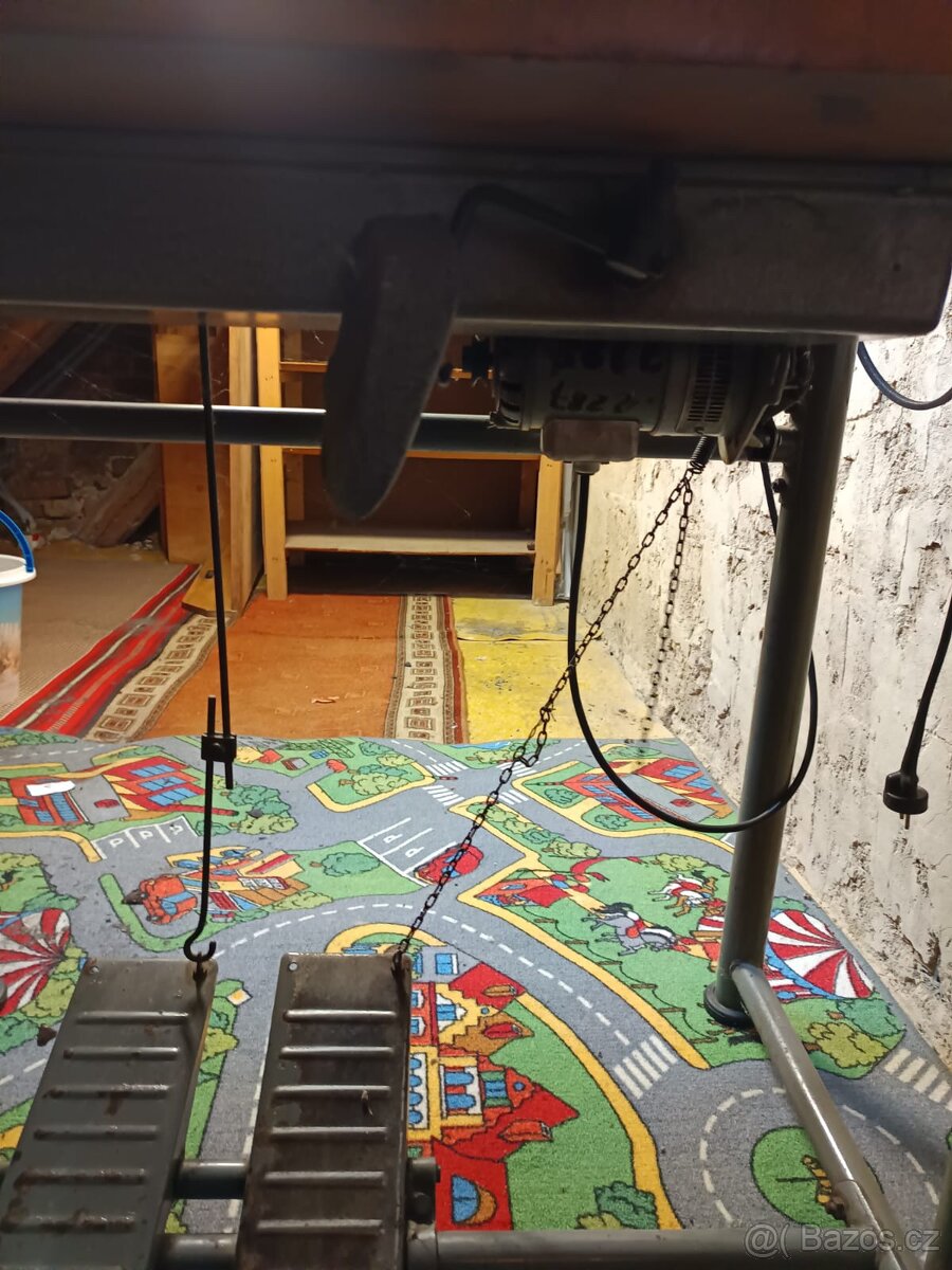 Prodám šicí stroj - 7