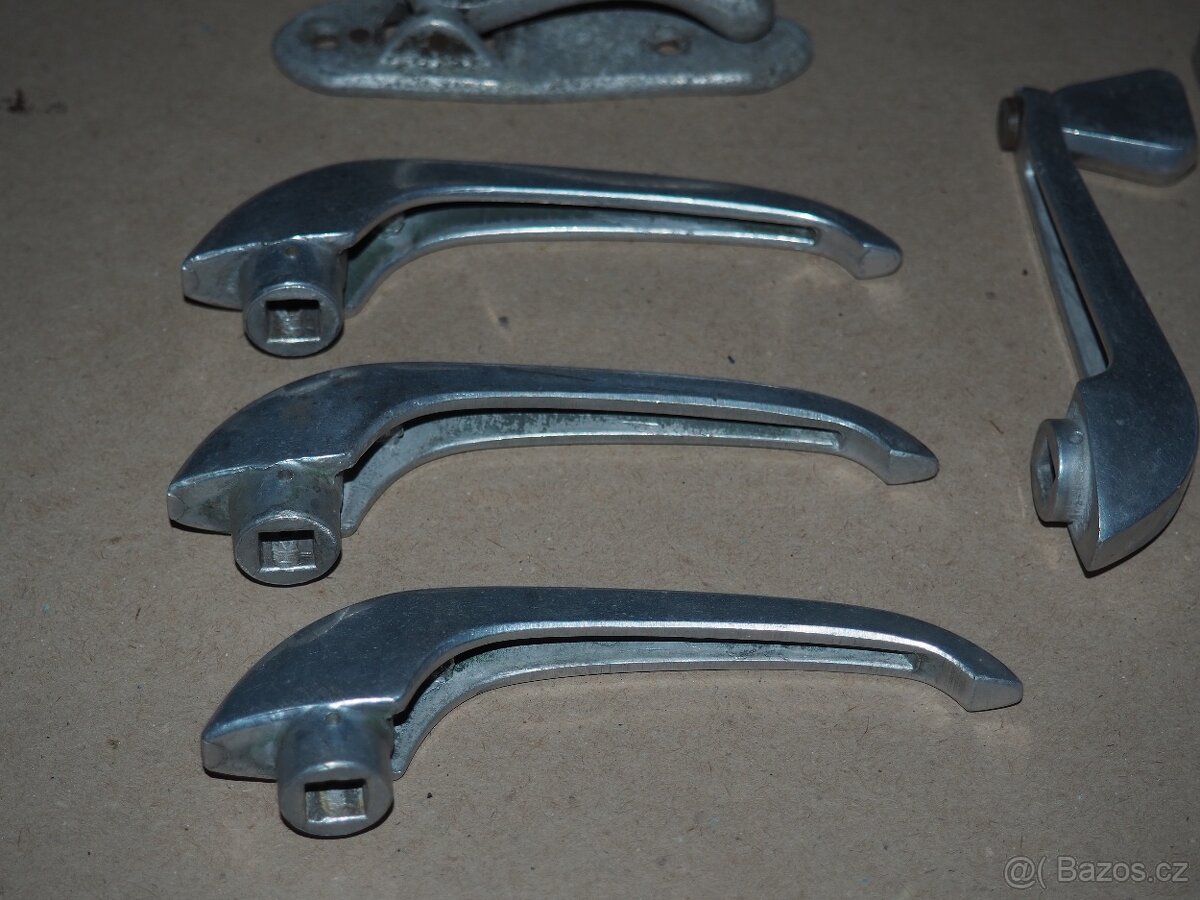 Kliky, klička, věšák, madlo na historická vozidla - 7