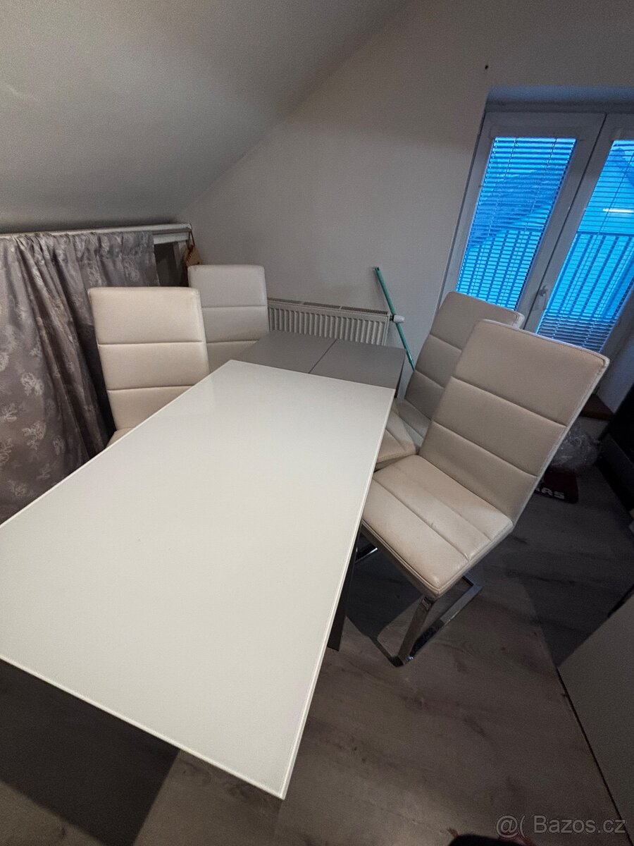 Jídelní sestava - 7